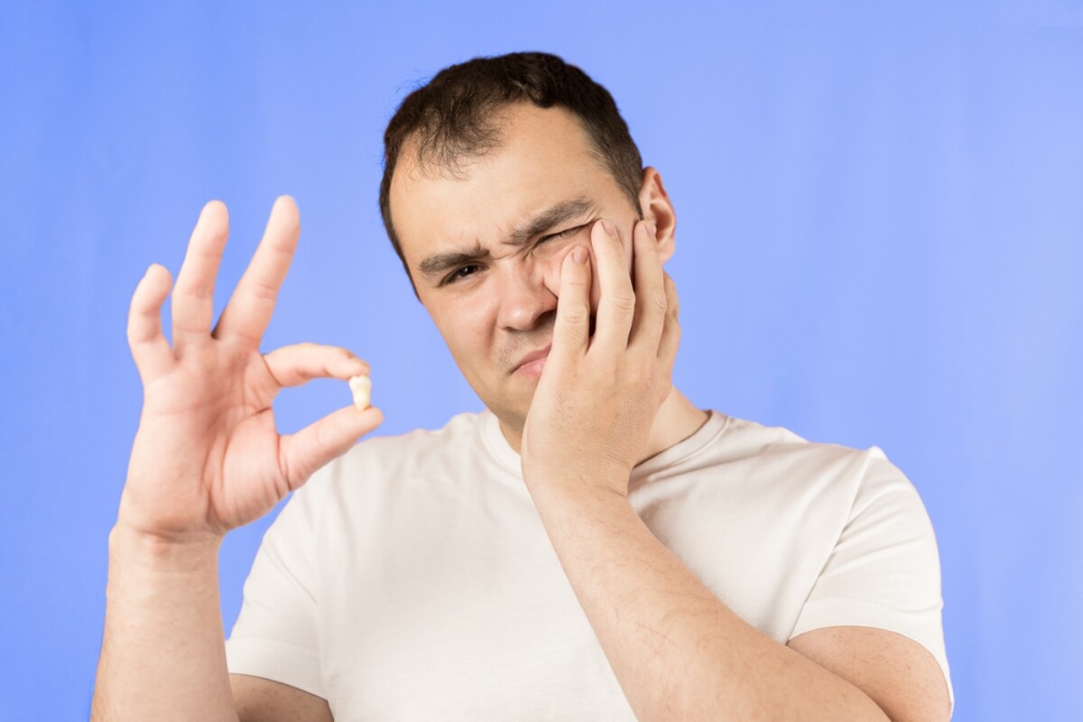 tooth extraction anxiety here's how a dentist in dacula makes it easier